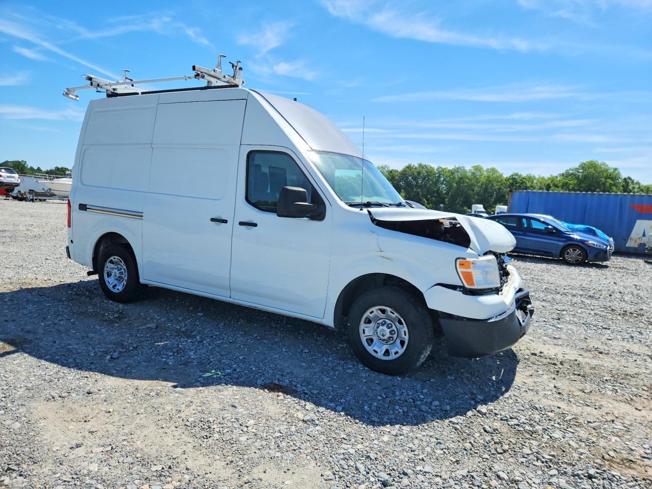 2019 Nissan NV 2500 HD SV