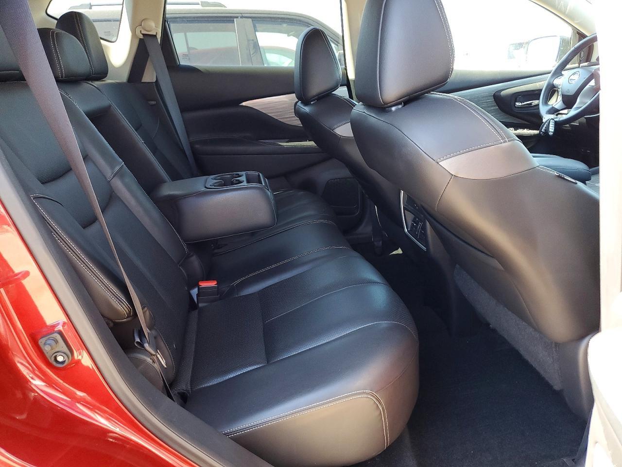 2016 Nissan Murano sl