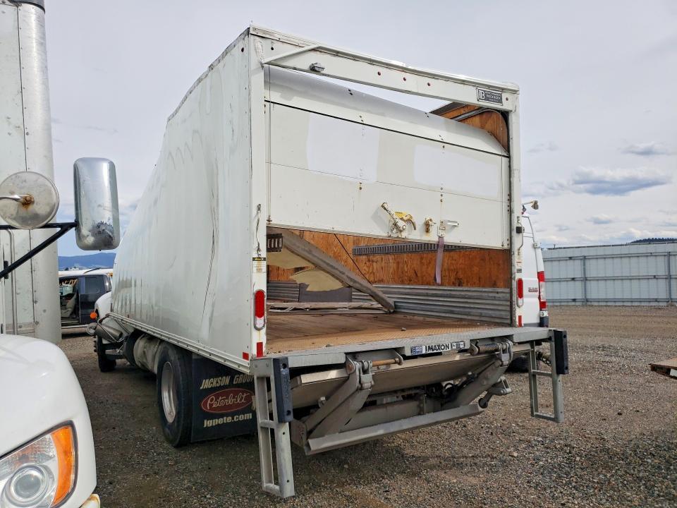 2022 Peterbilt 337 BOX Truck