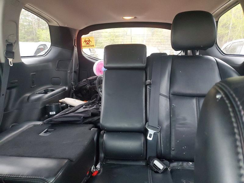 2014 Nissan Pathfinder s