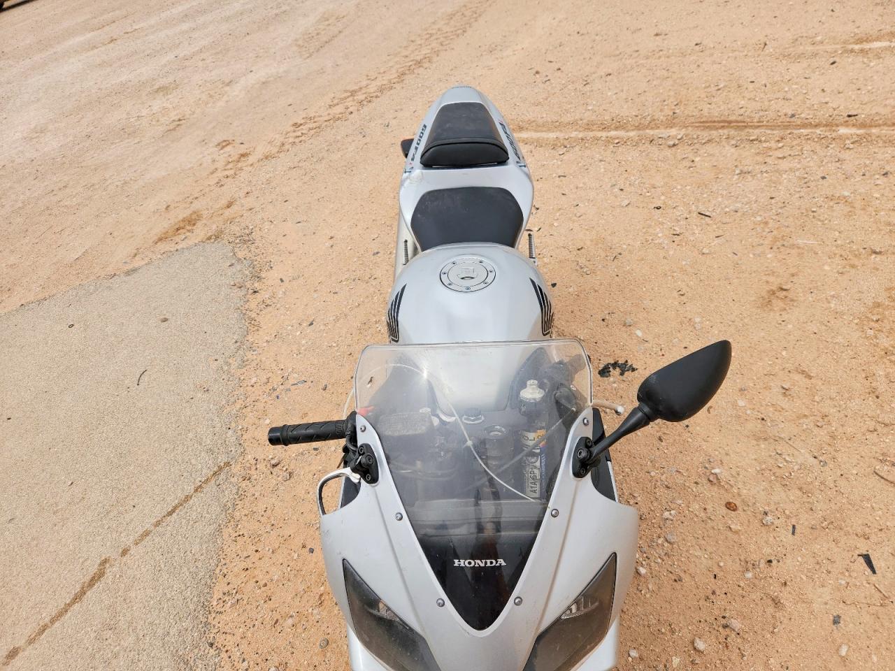 2001 Honda CBR600 F4