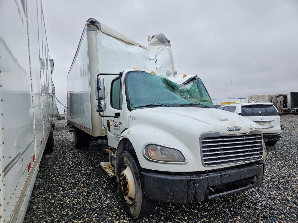 2017 Freightliner Business Class M2 box Truck