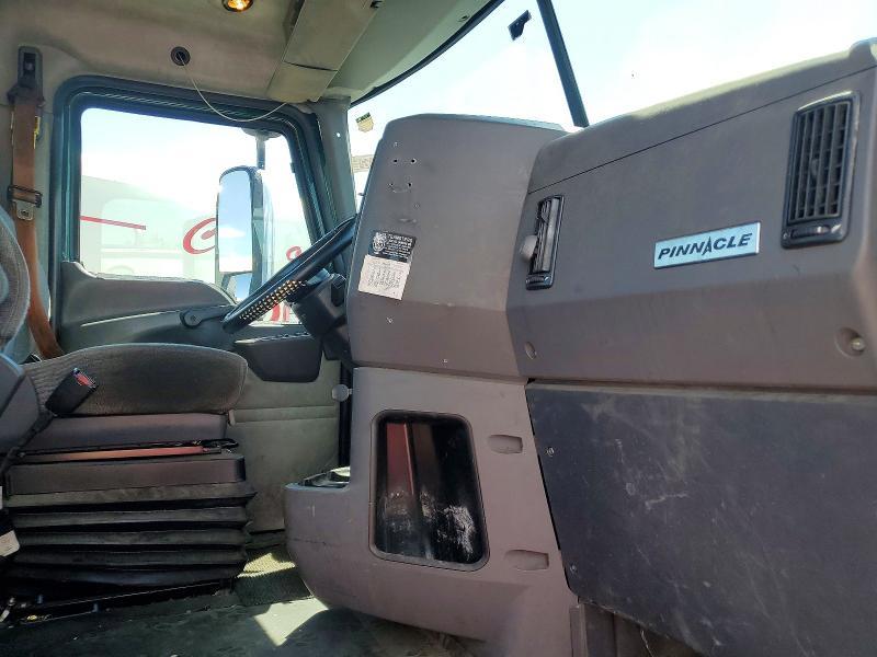 2016 Mack 600 CXU600