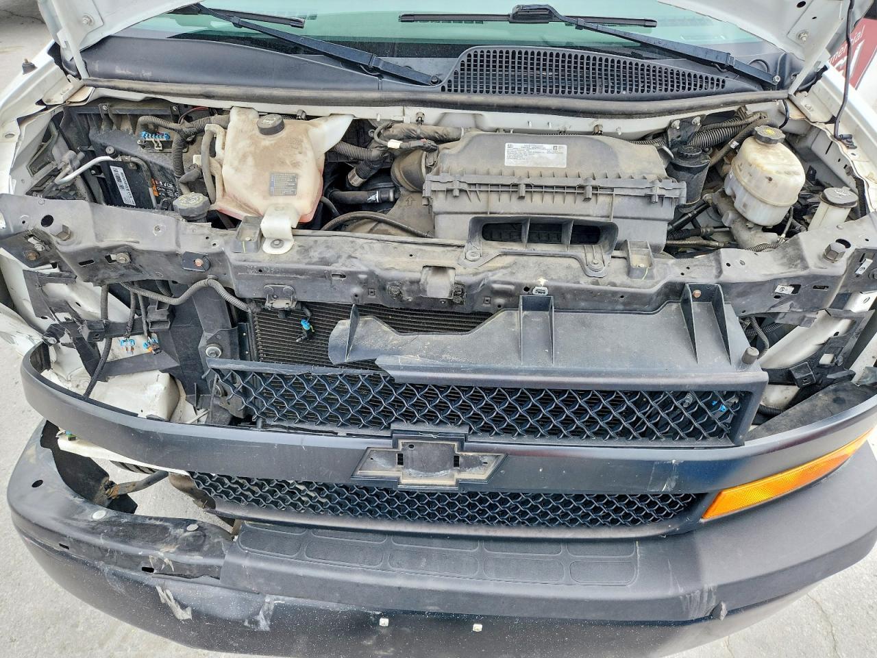2020 Chev Express G2500