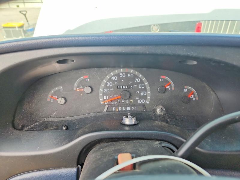 1997 Ford Econoline E150 van