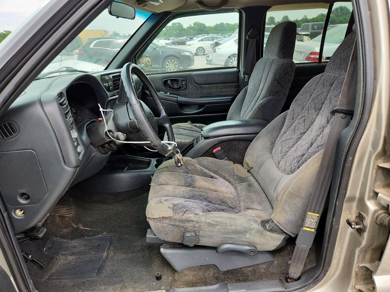 2002 Chevrolet S Truck S10
