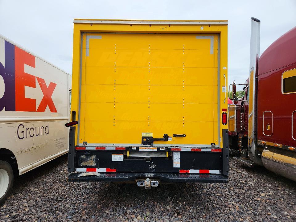 2023 GMC Savana BOX Truck
