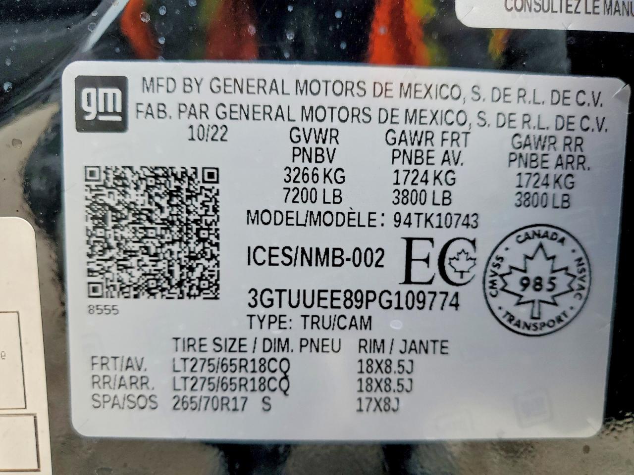 2023 GMC Sierra K1500 AT4