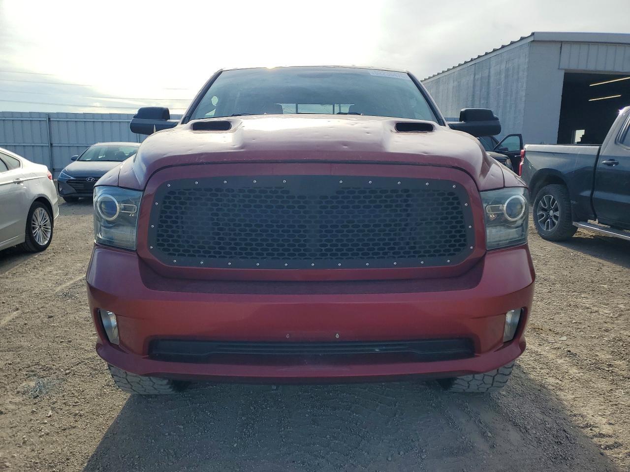 2014 Dodge RAM 1500 Sport