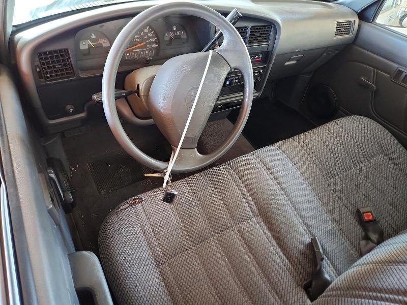 1992 Toyota Pickup Deluxe