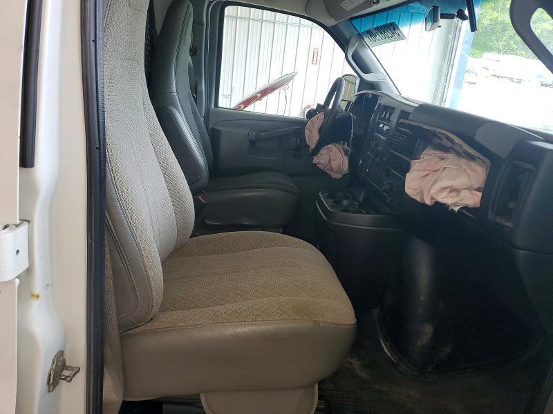 2017 Chevrolet Express 2500 Cargo Delivery Van