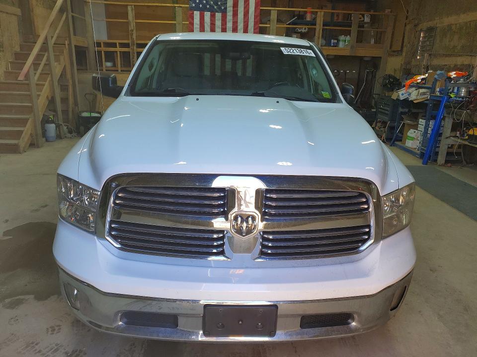 2014 Dodge Ram 1500 slt