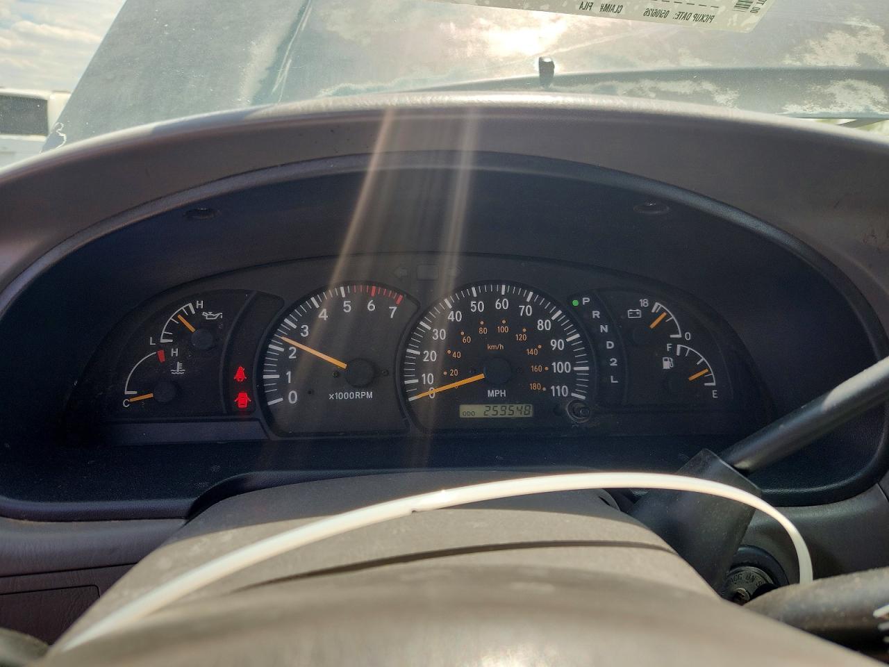 2000 Toyota Tundra SR5