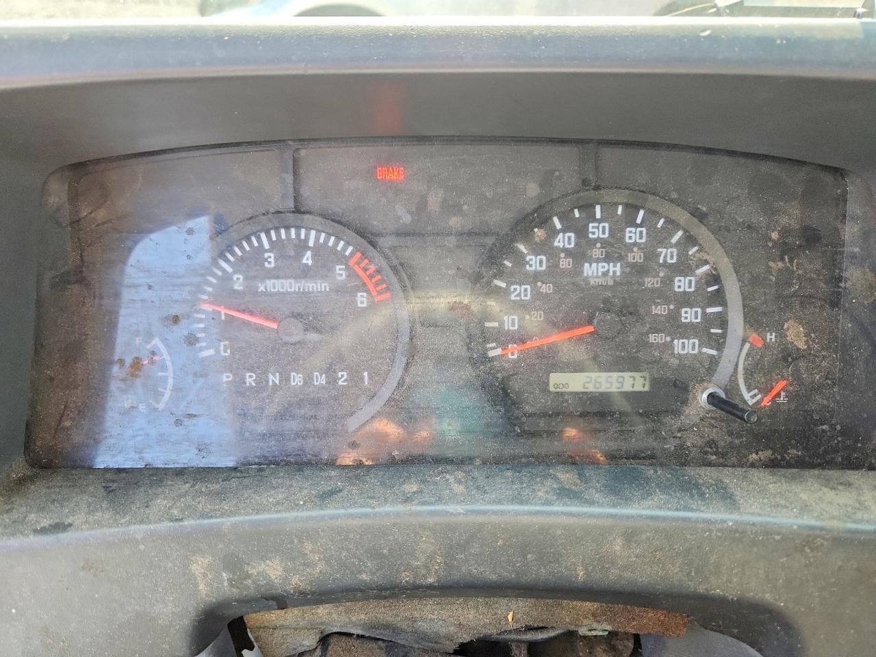 2016 Isuzu NPR HD
