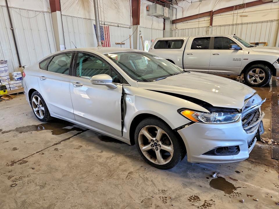 2016 Ford Fusion se
