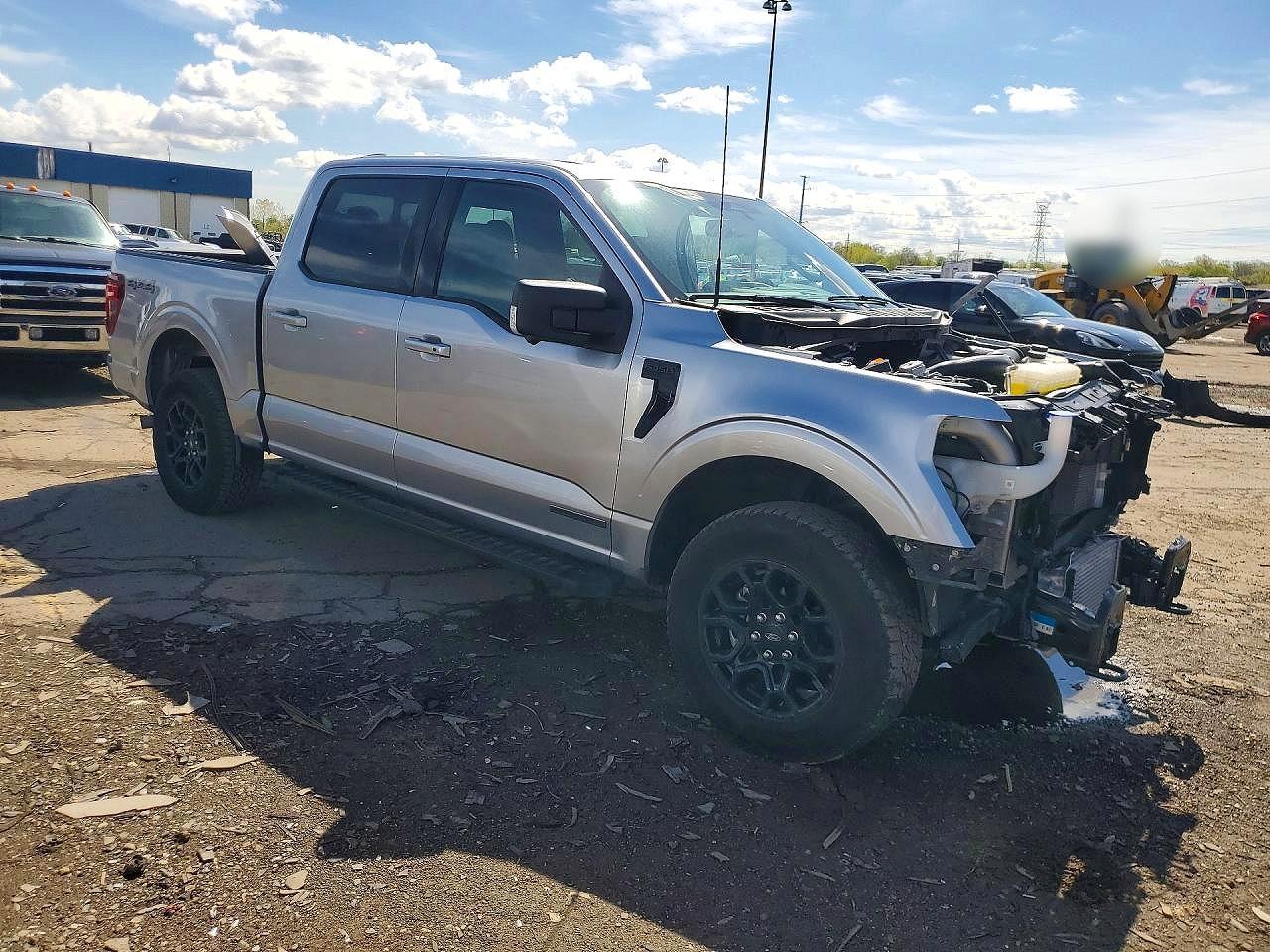 2025 Ford F150 XLT