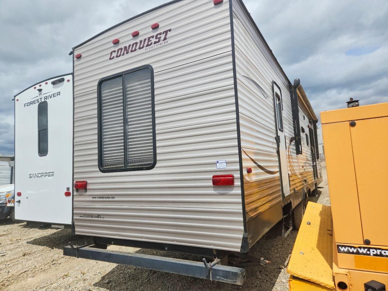 2014 Gulf Stream Conquest Camper