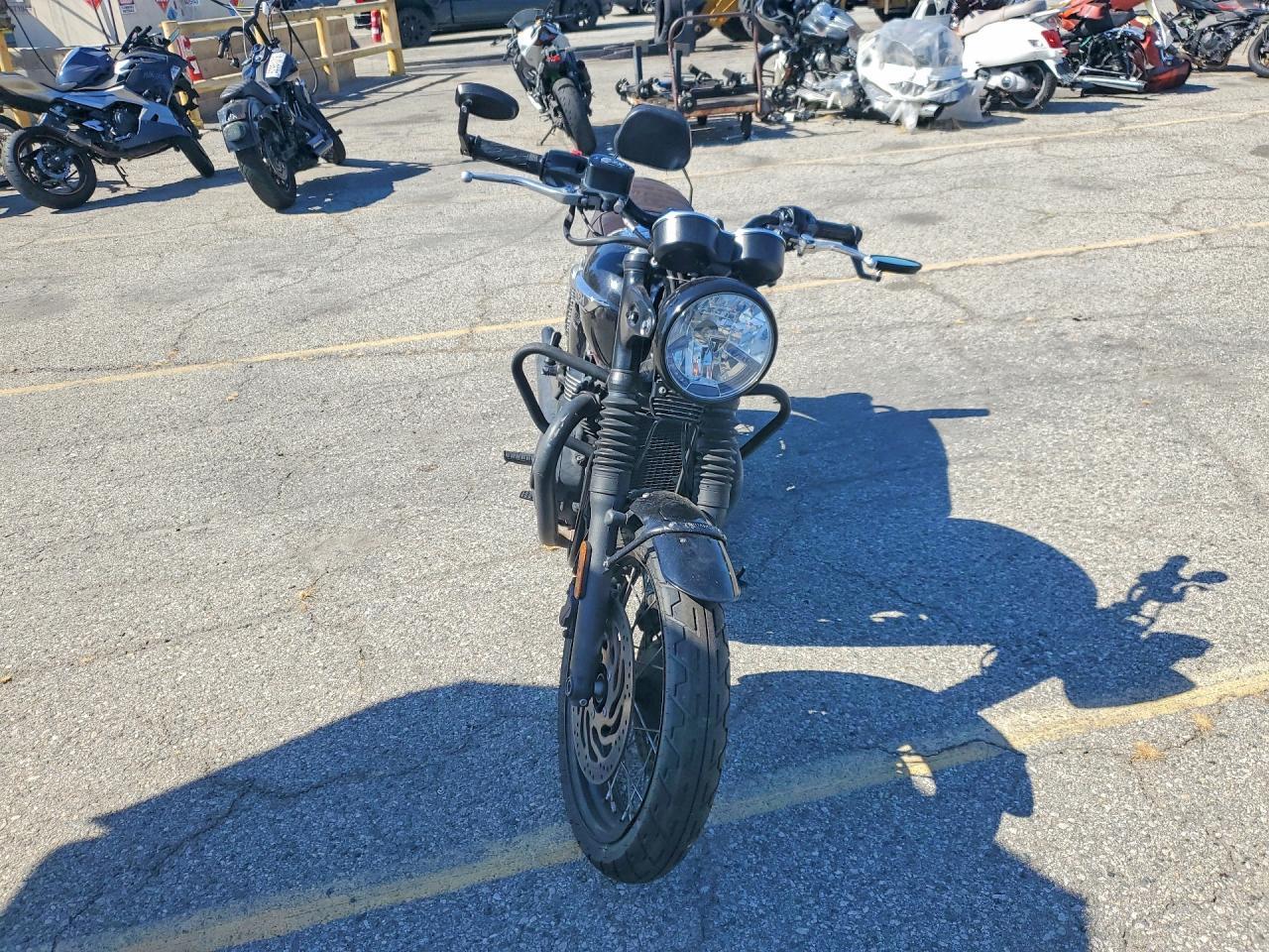 2017 Triumph Bonneville T120