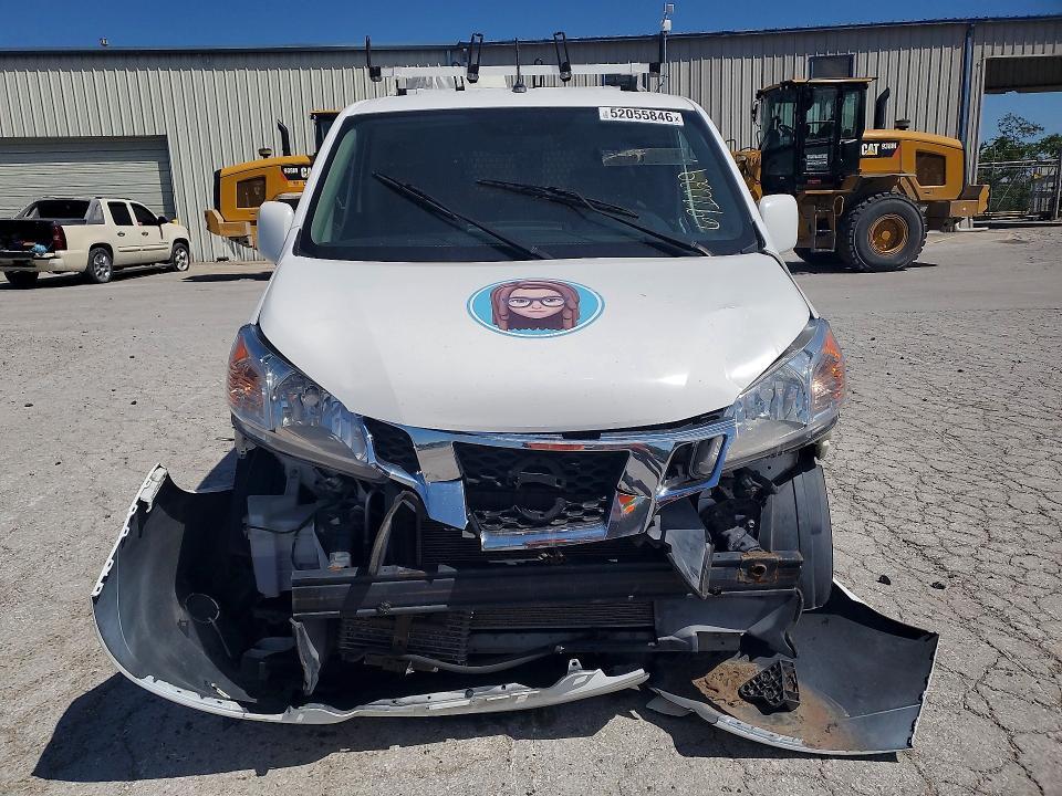 2015 Niss NV200 SV