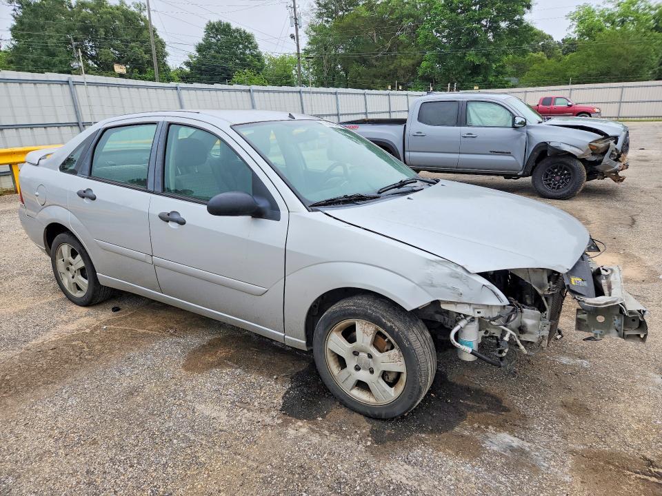 2007 Ford Focus ZX4