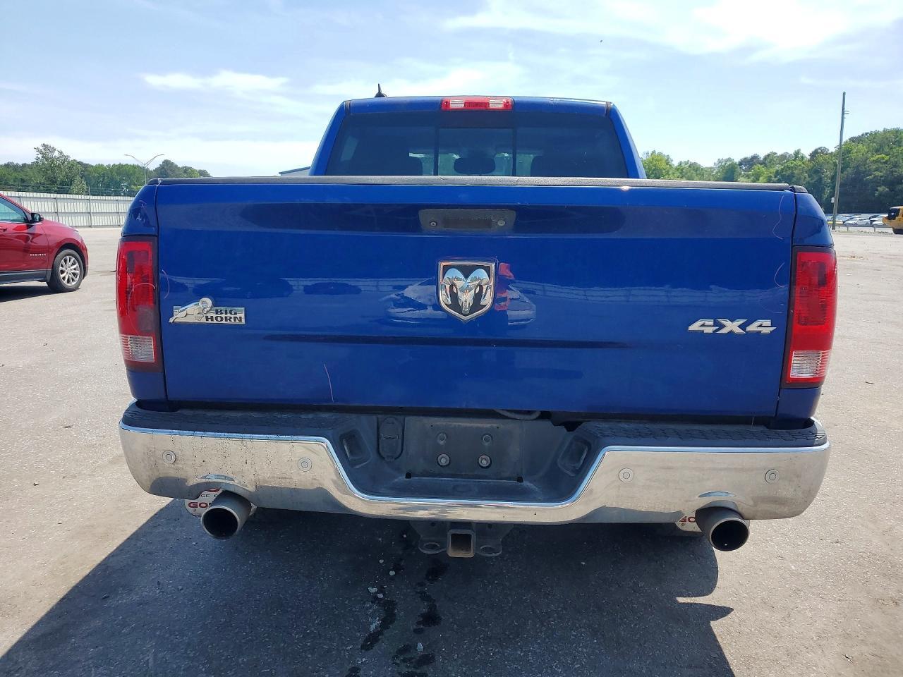 2015 Dodge RAM 1500 SLT