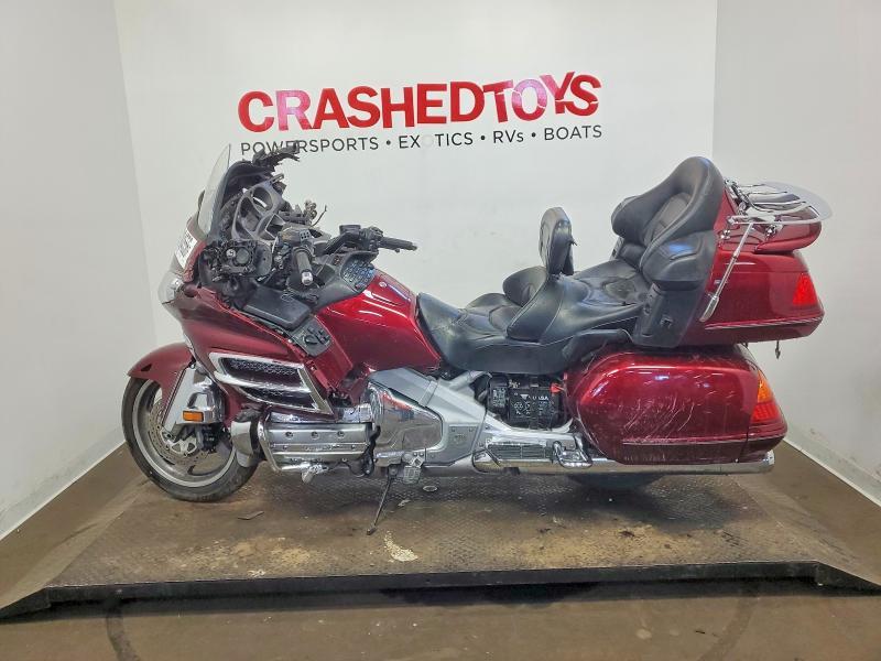 2005 Honda GL1800