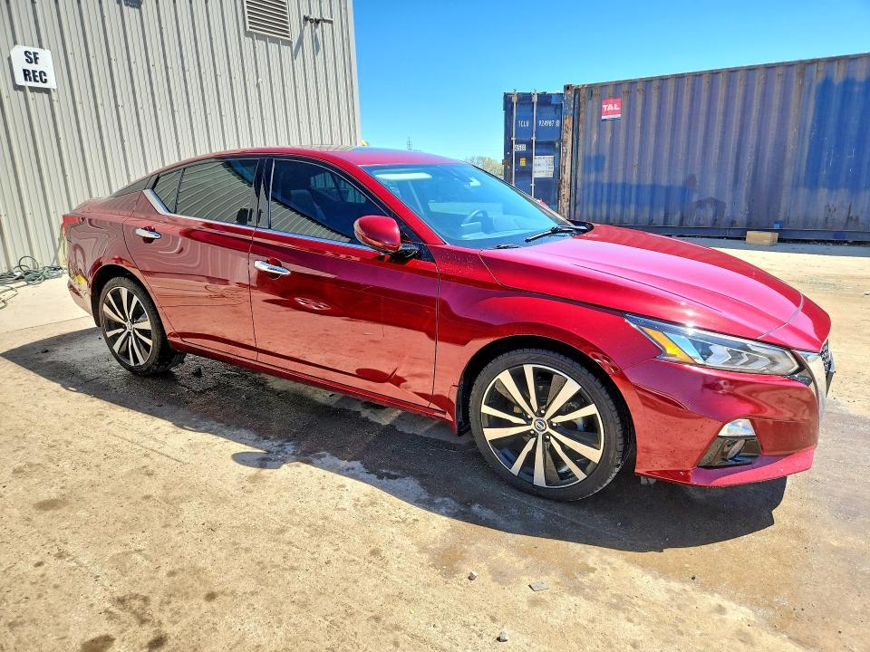 2021 Nissan Altima Platinum