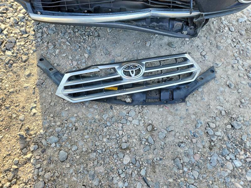 2012 Toyota Highlander se