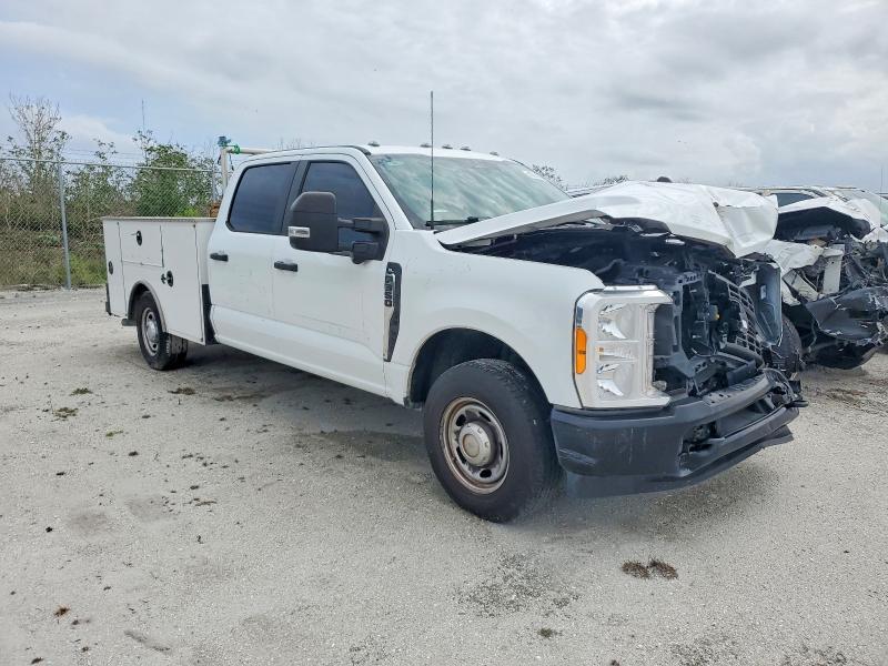 2023 Ford F350 Super Duty
