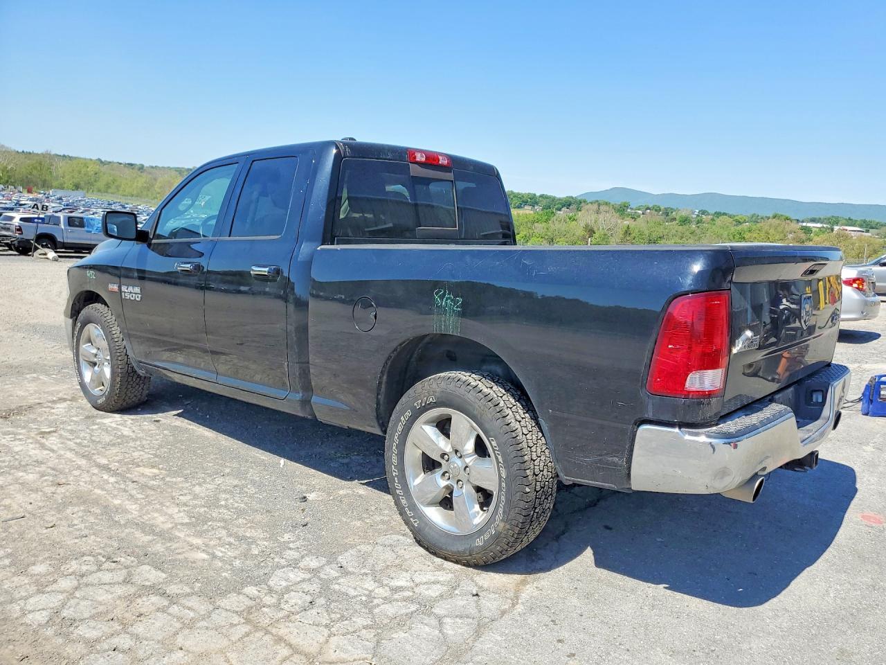 2015 Dodge RAM 1500 SLT