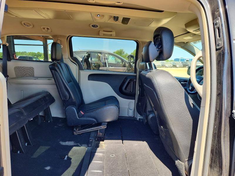 2014 Chrysler Town & Country Touring