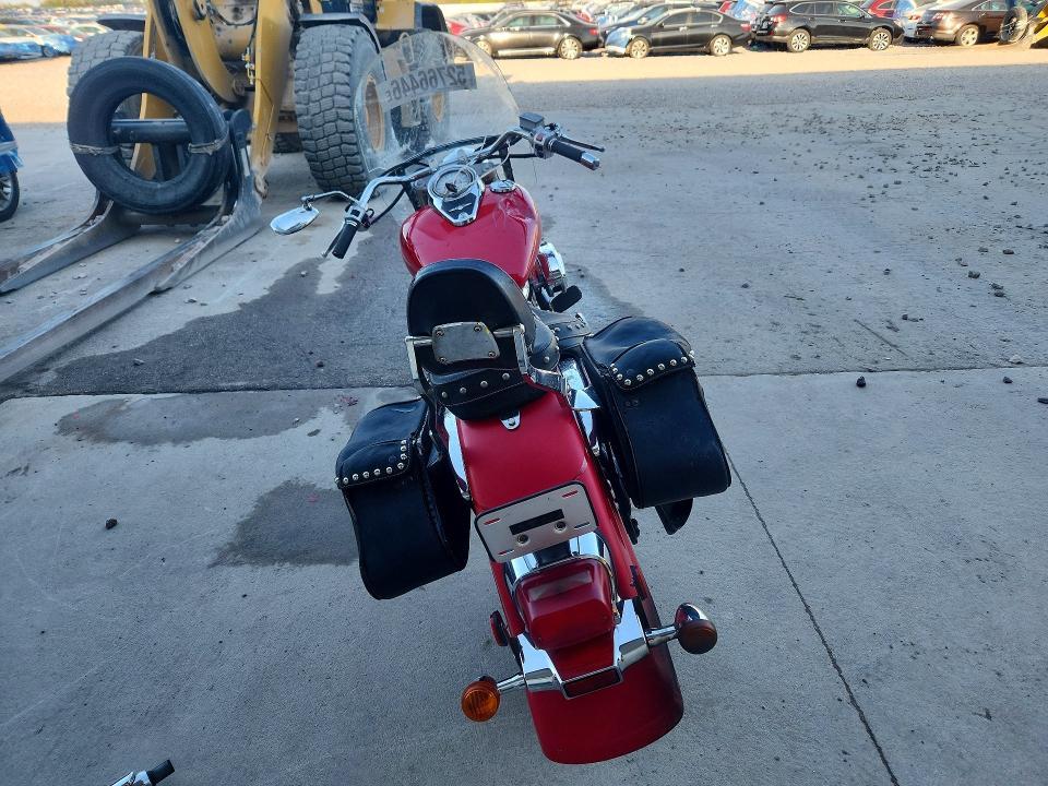 2005 Suzuki C50