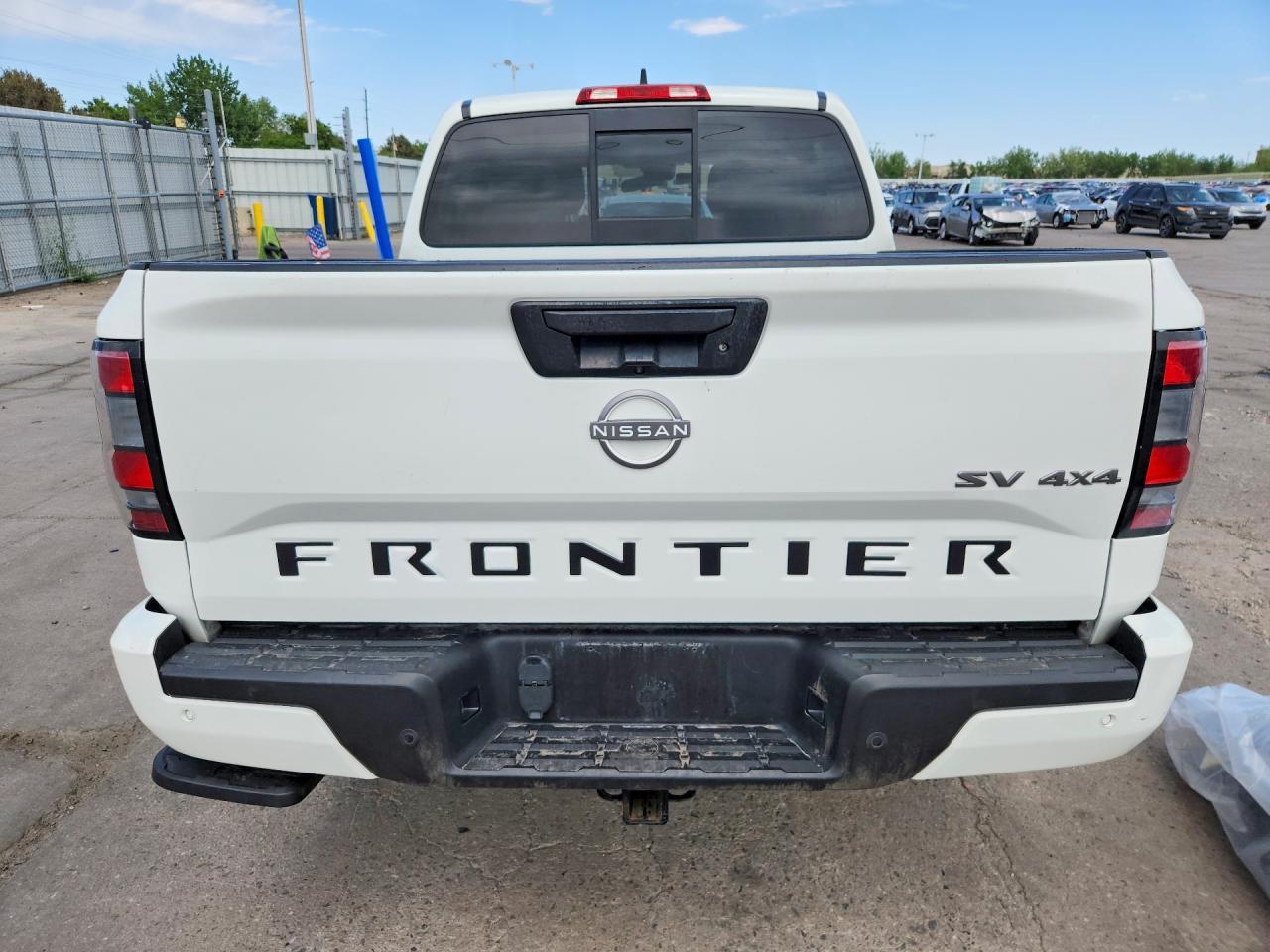 2022 Nissan Frontier SV