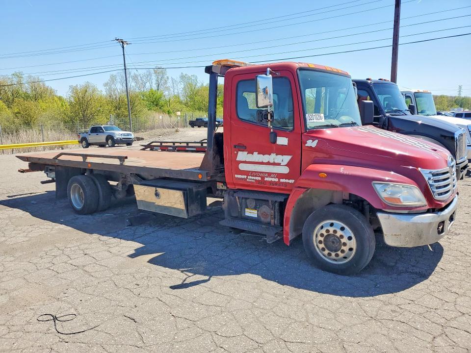 2008 Hino 258 268