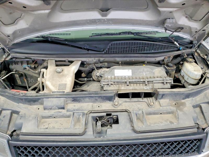 2021 Chevrolet Express G2500 LT