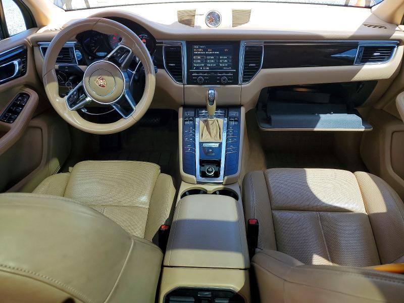 2016 Porsche Macan s