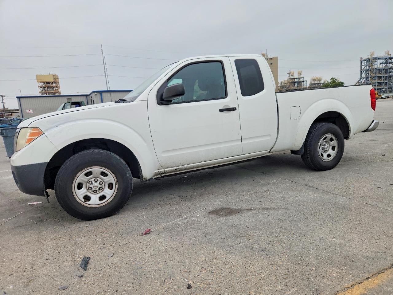 2015 Nissan Frontier S