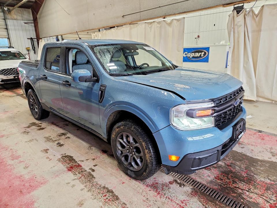 2023 Ford Maverick XL