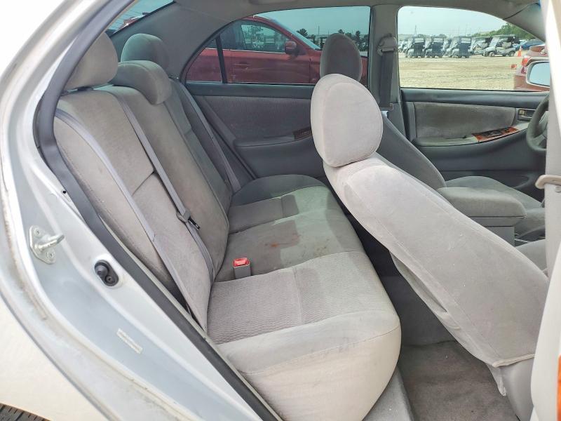 2005 Toyota Corolla le