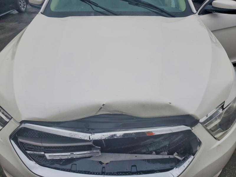 2013 Ford Taurus sel