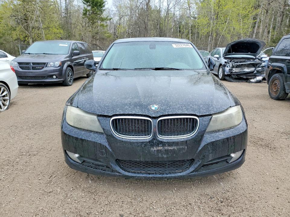 2011 BMW 323 i