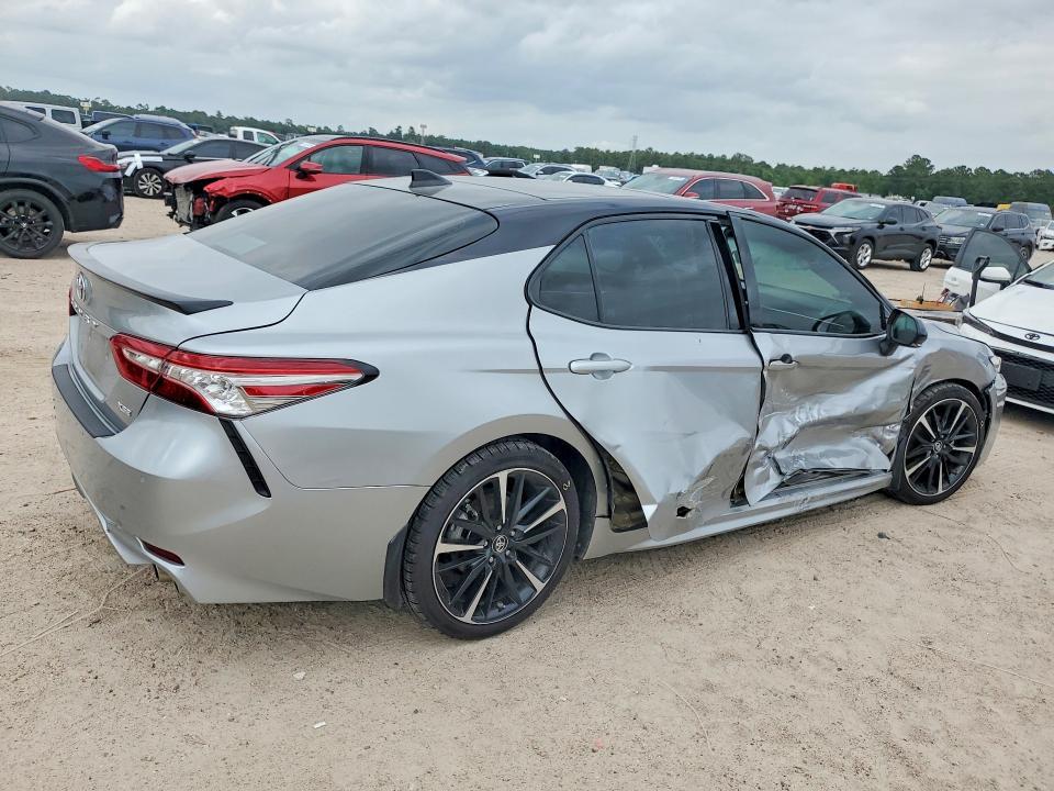 2018 Toyota Camry xse V6