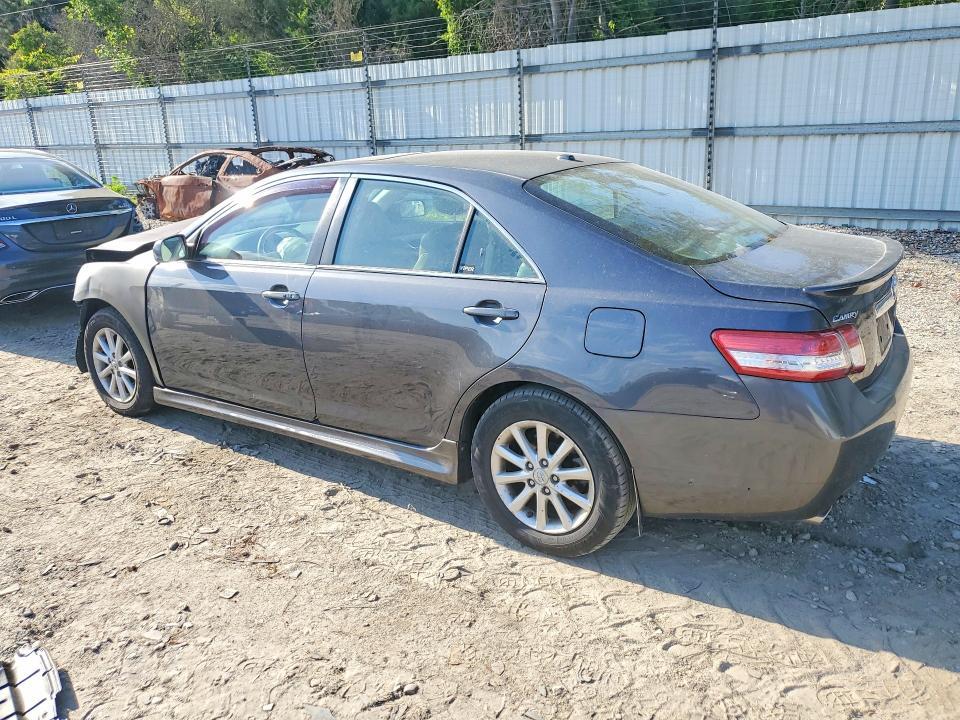2011 Toyota Camry xle V6