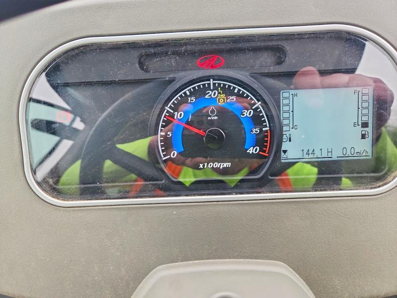 2023 Mahindra 2660 Tractor