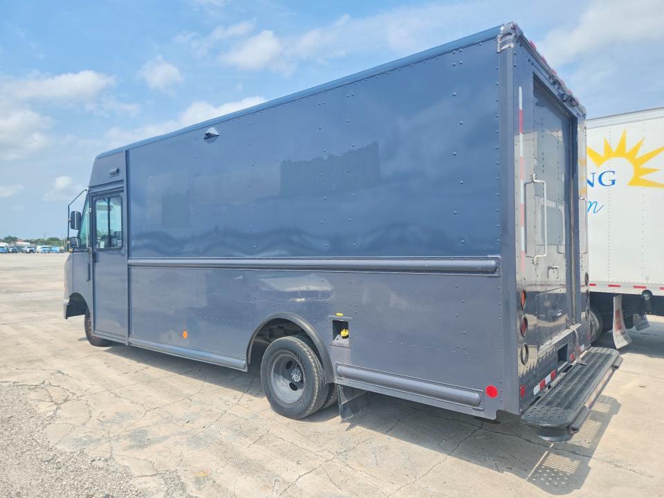 2019 Ford E450 Delivery Truck