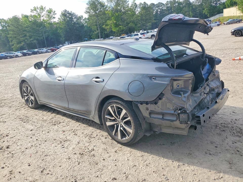 2020 Nissan Maxima sl