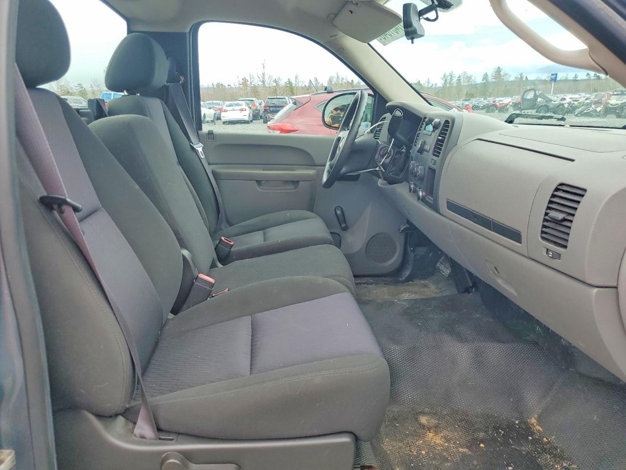 2011 Chevrolet Silverado C1500