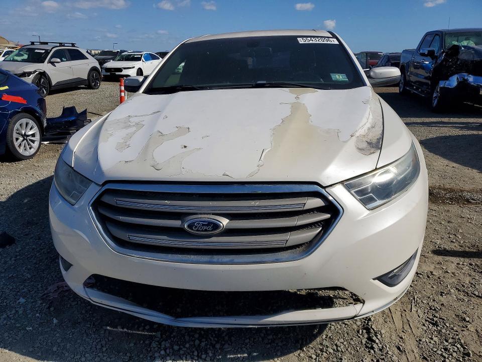 2014 Ford Taurus sel