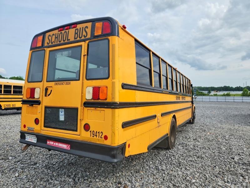 2011 Thomas SAF-T-LINER C2-School Bus