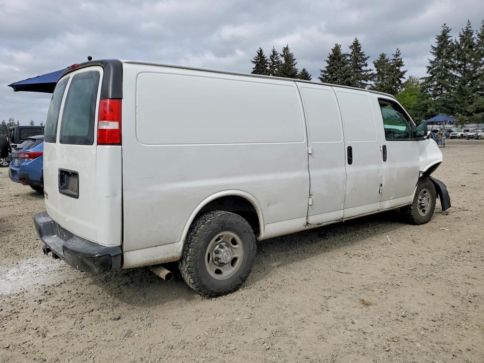 2016 Chev Express G2500